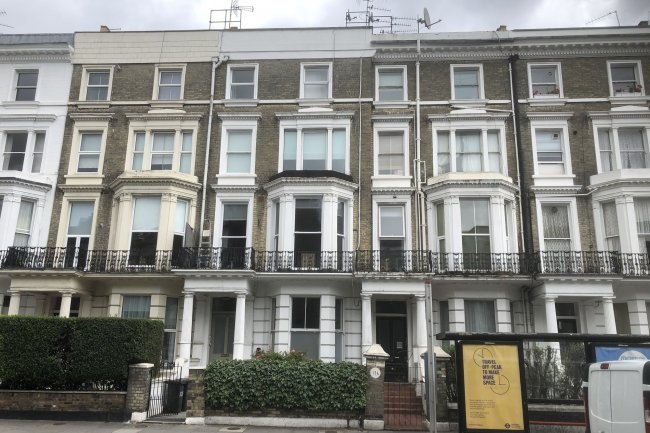 Top Floor Flat, 136 Holland Road, Kensington, London, W14 8BE 2