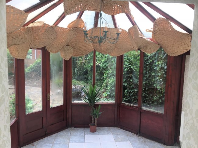 156 Kings Drive, Edgware, Middlesex, HA8 8EQ 5