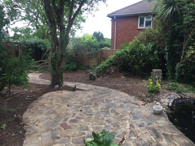 156 Kings Drive, Edgware, Middlesex, HA8 8EQ 5