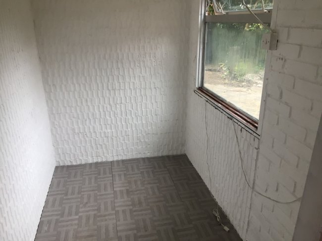 156 Kings Drive, Edgware, Middlesex, HA8 8EQ 5