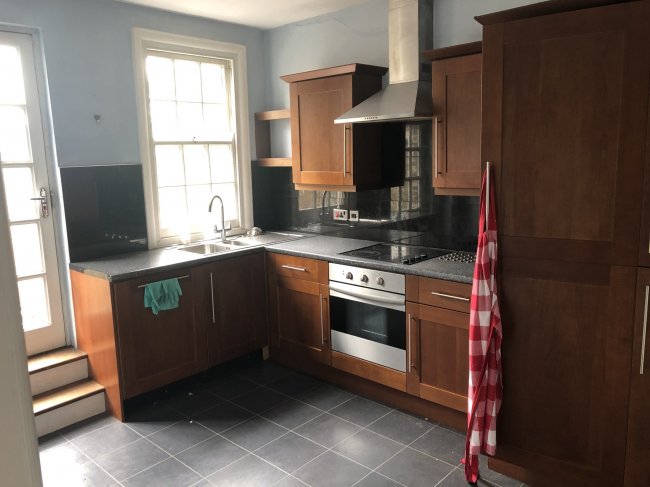 66 67 & 68 High Street, Brentford, Middlesex, TW8 0AH 8