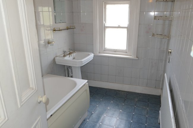 63 Thurlow Park Road, West Dulwich, London, SE21 8JP 5