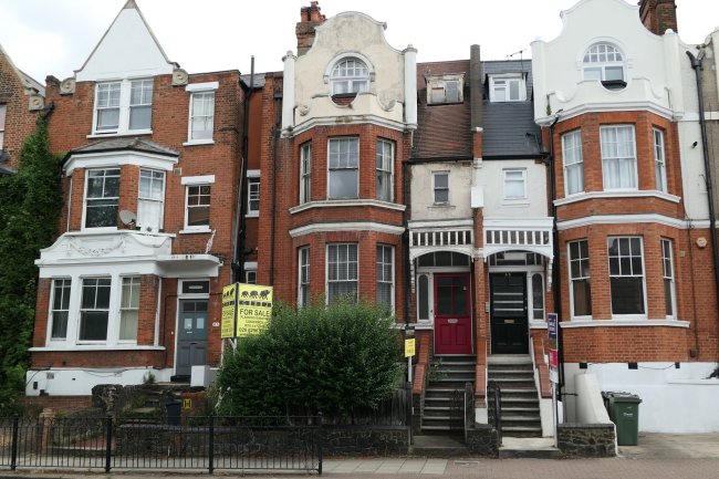 63 Thurlow Park Road, West Dulwich, London, SE21 8JP 5