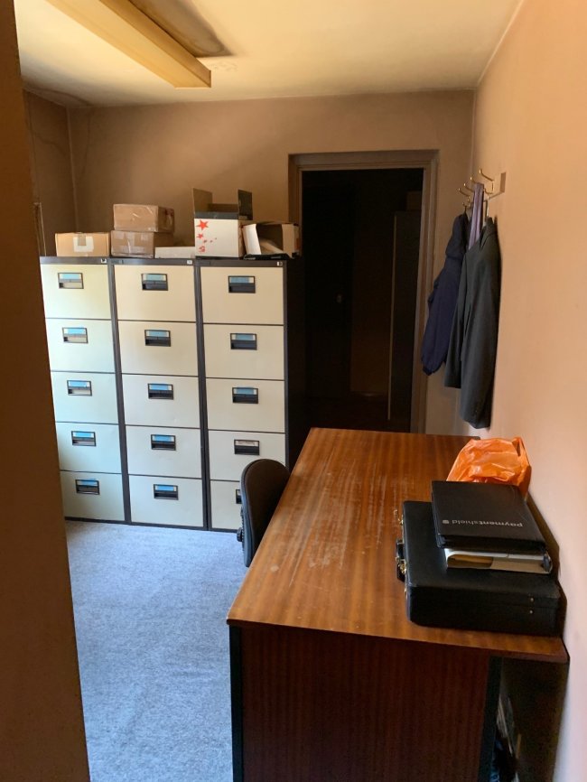 31 West Street, Carshalton, Surrey SM5 2PT 3