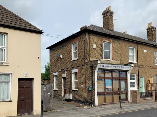 31 West Street, Carshalton, Surrey SM5 2PT 3