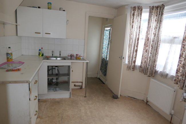 10 Firbank Road, Peckham, London SE15 2DD 5