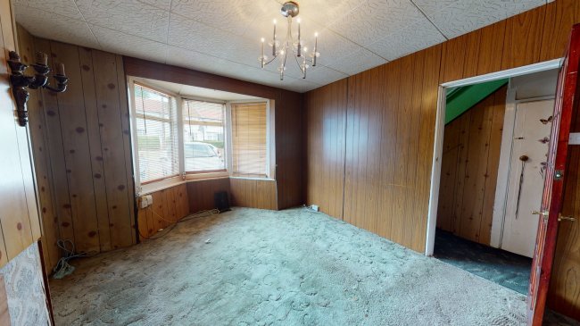 60 Dryfield Road, Edgware Middlesex HA8 9JT 1