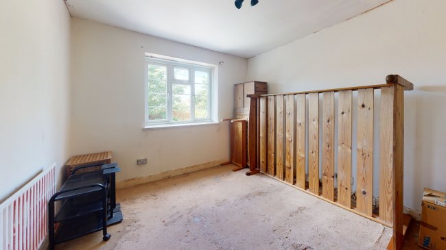 24 Elphinstone Court, Barrow Road, Streatham, London SW16 5NG 10