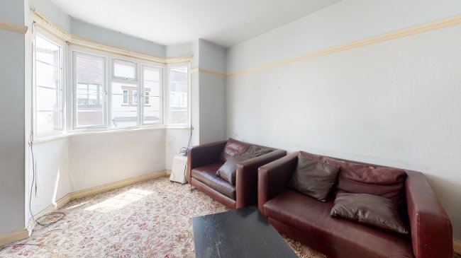 24 Elphinstone Court, Barrow Road, Streatham, London SW16 5NG 10