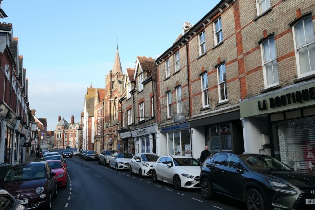 31 South Street, Eastbourne, East Sussex BN21 4UP 7