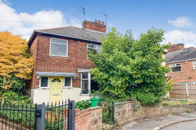 2 Cramworth Grove, Nottingham, NG5 4AP
 2