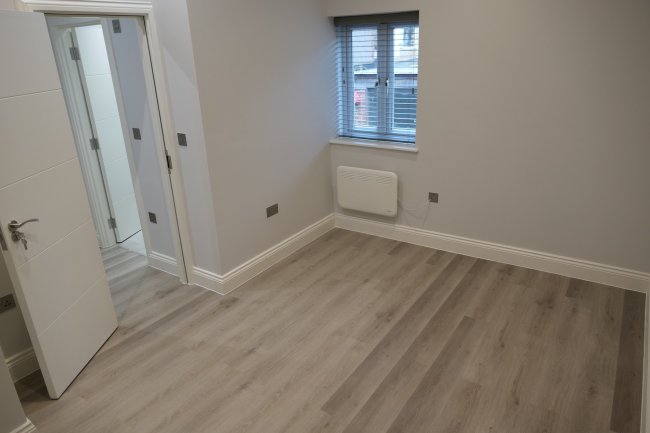 3 Alexander Charles House, Station Passage, off George Lane, South Woodford, London E18 1JL
 4