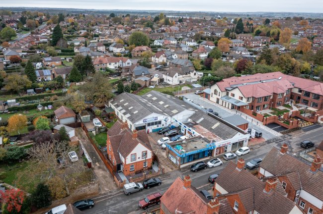 Duston Garage, 7 Peveril Road, Duston, Northampton, Northamptonshire NN5 6JW 5