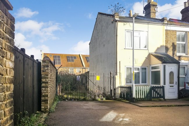 Land Adjacent to 2 Claremont Gardens, Ramsgate, Kent, CT11 0BP 2