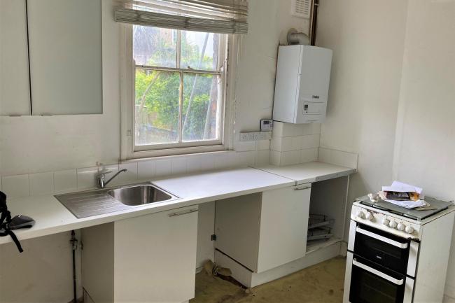 53 Kennington Road, Kennington, London SE1 7PZ 6