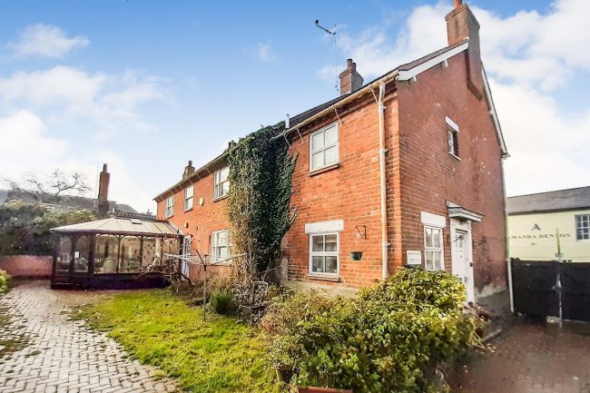 Baydon House, High Street, Lambourn, Hungerford, RG17 8XN 5