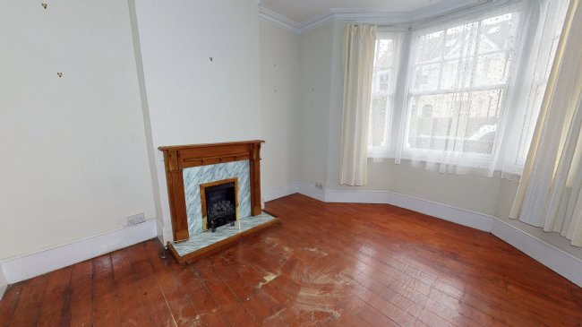 142 Lavenham Road, Southfields, London, SW18 5EP 8