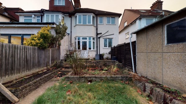 42 Sutherland Grove, Southfields, London, SW18 5PU 2