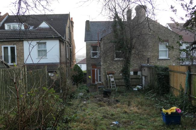 56 Avondale Road, South Croydon, Surrey CR2 6JA
 10