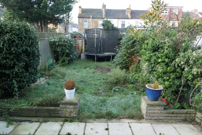 8 Maplethorpe Road, Thornton Heath, Surrey, CR7 7LY  
 2