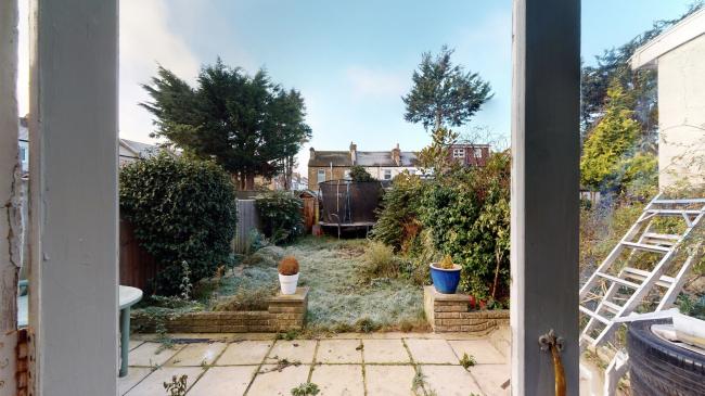 8 Maplethorpe Road, Thornton Heath, Surrey, CR7 7LY  
 2