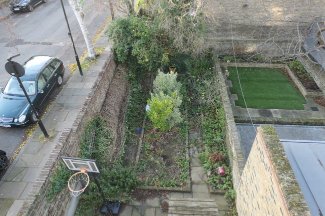 35 Dalmeny Road, Tufnell Park, London N7 0DY
 4