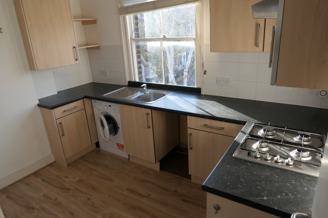 35 Dalmeny Road, Tufnell Park, London N7 0DY
 4