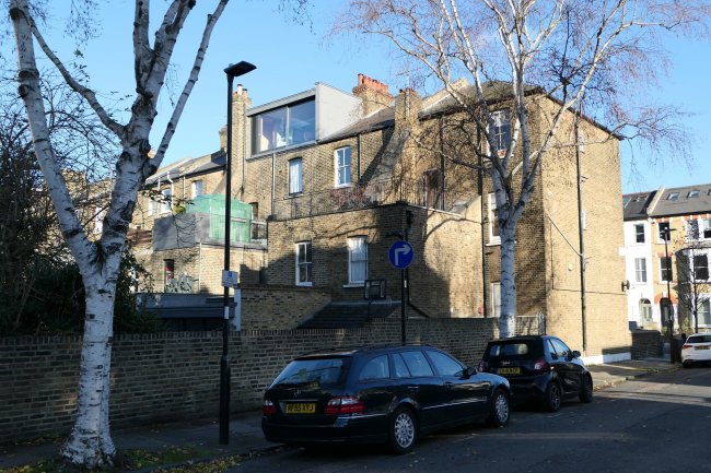 35 Dalmeny Road, Tufnell Park, London N7 0DY
 4