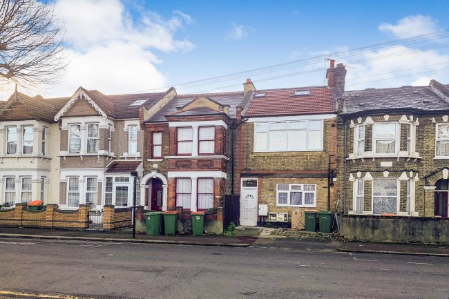 7 Dorset Road, Forest Gate, London E7 8PR
 9
