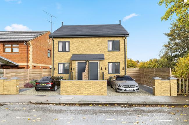 8 Ardler Road, Caversham, Reading, Berkshire, RG4 5AE
 10