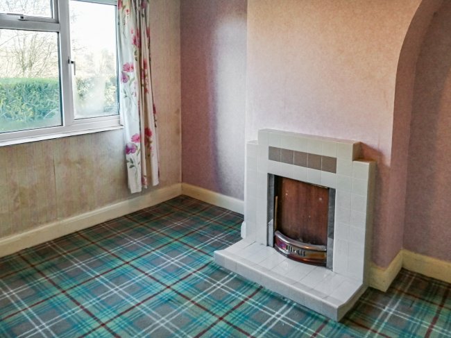 3 Acle Road, Moulton St Mary, Norfolk NR13 3AP 
 6