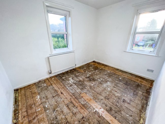 1 Cleadon Place, Stoke on Trent, ST2 8EG 
 10