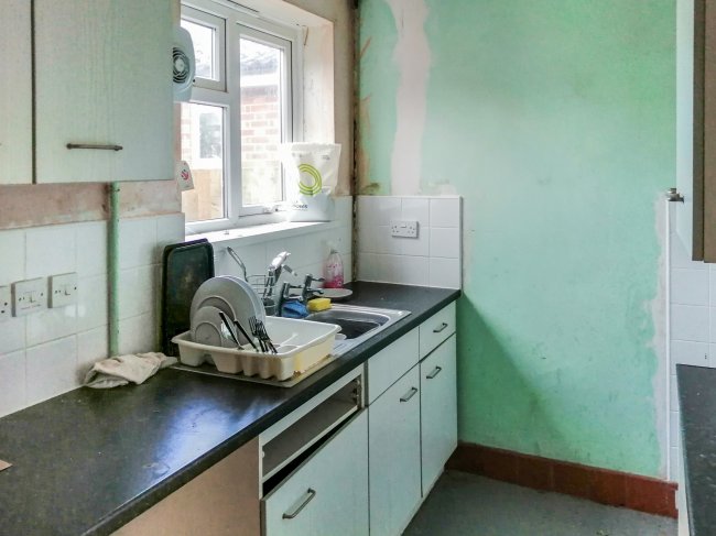 18 Aylsham Road, Tuttington, Aylsham, Norfolk NR11 6TE
 5