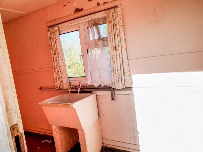 2 Swedish Cottages, Church Lane, Twineham, Haywards Heath, West Sussex RH17 5NR
 4