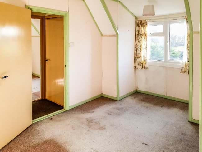 2 Swedish Cottages, Church Lane, Twineham, Haywards Heath, West Sussex RH17 5NR
 4