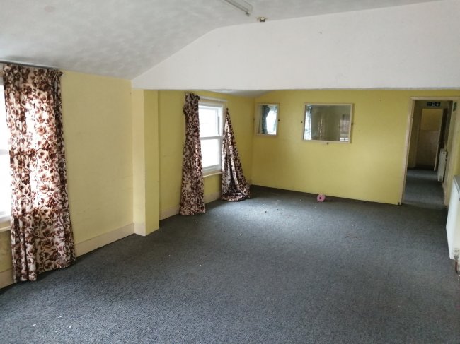 4 Bond Street, Cromer, Norfolk NR27 9DA
 10