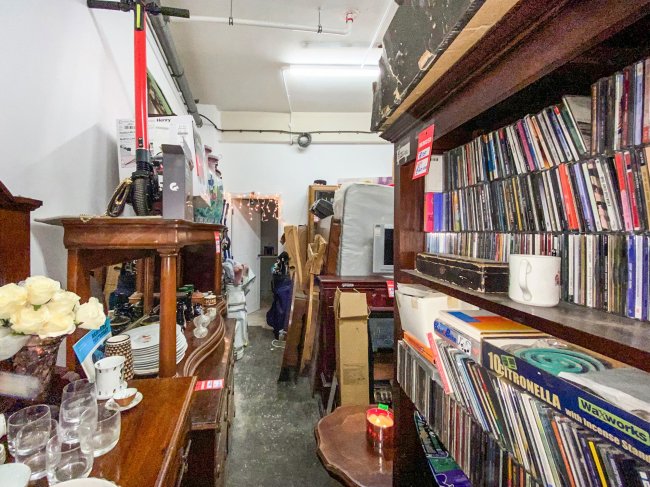 49 High Street, Horley, Surrey, RH6 7BN
 2