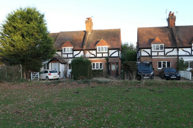134 Lower Green Road, Esher, Surrey, KT10 8HB
 9