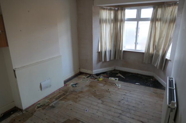 391 Lyham Road, Brixton, London SW2 5NT
 5