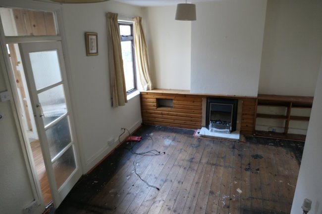 391 Lyham Road, Brixton, London SW2 5NT
 5