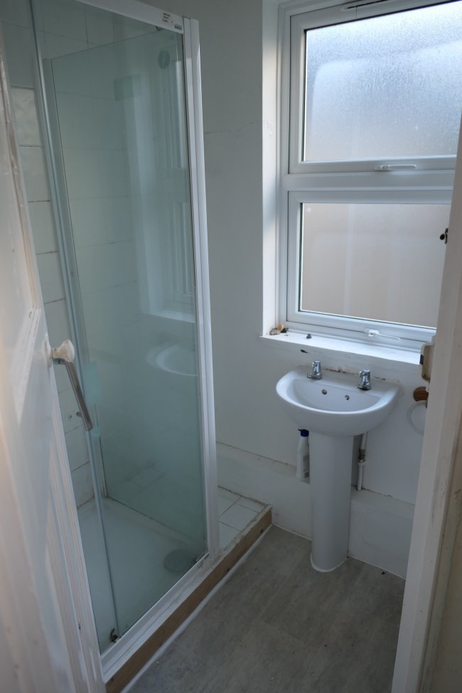 391 Lyham Road, Brixton, London SW2 5NT
 5