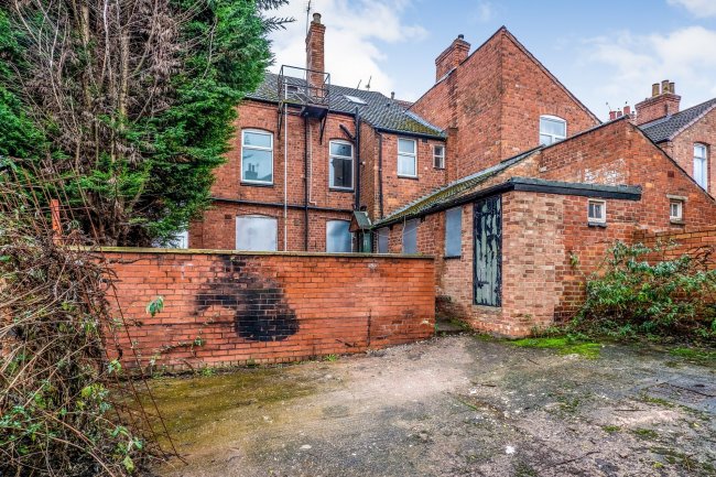 25 Coundon Road, Coventry, West Midlands,CV1 4AR 7