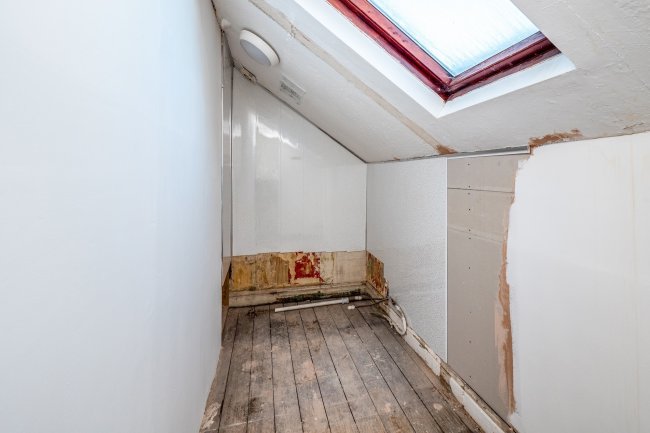 25 Coundon Road, Coventry, West Midlands,CV1 4AR 7