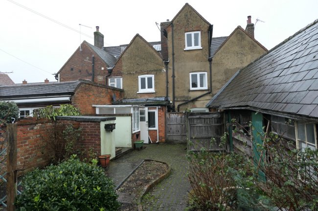 67 Aylesbury End, Beaconsfield (Old Town), Buckinghamshire HP9 1LU
 8