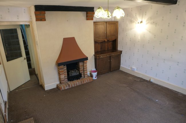 67 Aylesbury End, Beaconsfield (Old Town), Buckinghamshire HP9 1LU
 8