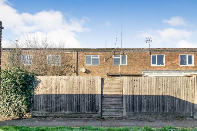 38 Tasmania Close, Popley, Basingstoke, RG24 9PQ
 4