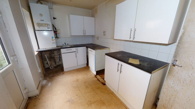 48 Home Road, Battersea, London, SW11 3EZ 1