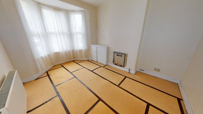 48 Home Road, Battersea, London, SW11 3EZ 1