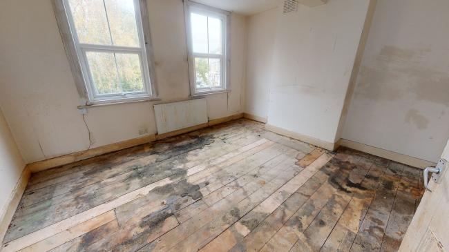 48 Home Road, Battersea, London, SW11 3EZ 1