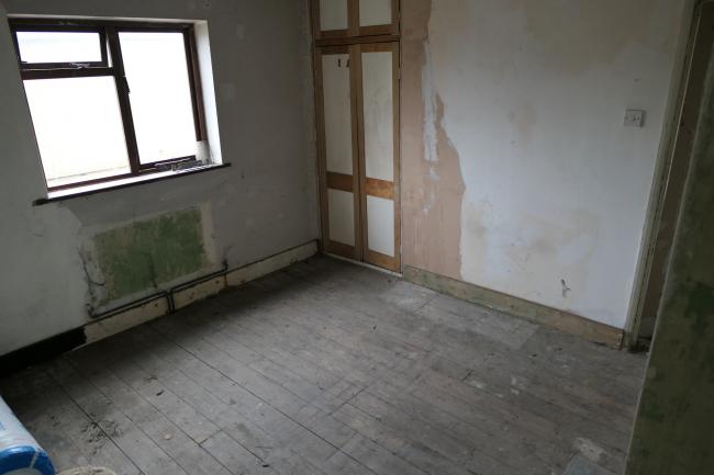 79 Common Lane, New Haw, near Addlestone, Surrey KT15 3LL
 7